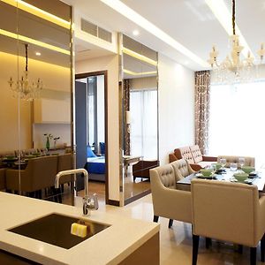 Suite à 2 Chambres à Coucher