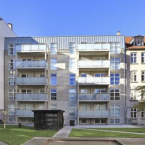 City Lux Apartment With 2 Full Bathrooms 2Tv