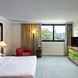 Suite Exécutive Hilton Lit King-Size