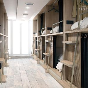 Dormitory Room Mixed