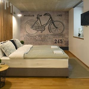 Walk Inn Vaci 78