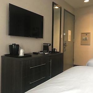 Chambre Accessible aux Personnes à Mobilité Réduite Double