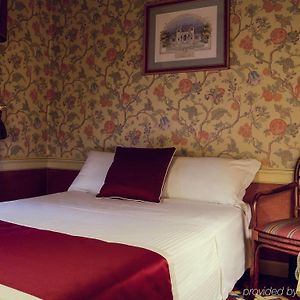 Chambre Standarde Lit Queen-Size
