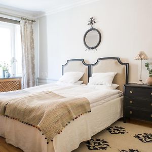 One-Bedroom Ground Floor Apartment
