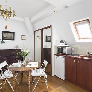 Le Chateaubriand By Cocoonr