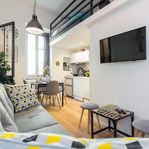 ANGLE DROIT- LOFT CHARMANT ET ATYPIQUE, CLIMATISATION, Vieux-Nice