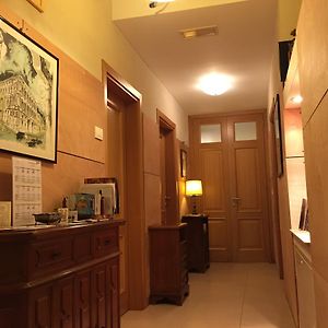 Private Bathroom King Room