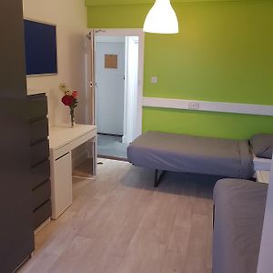 Chambre Juste Pour Femmes Dortoir