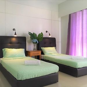 Appartement à 3 Chambres à Coucher