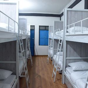 Chambre Juste Pour Femmes Dortoir