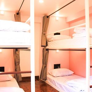 Dormitory Room Mixed