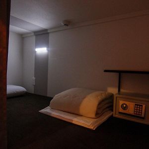 Dormitory Room Mixed