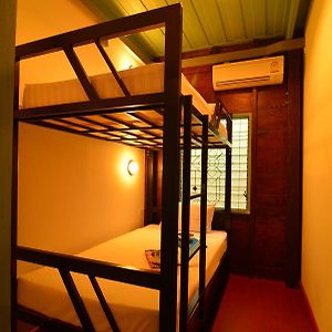 Dormitory Room Mixed
