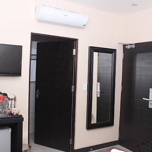 Chambre Standarde Lit Queen-Size