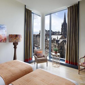 Chambre Collection