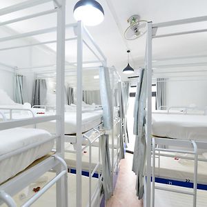 Dormitory Room Mixed