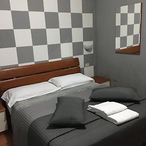 Chambre Standarde Lit Queen-Size
