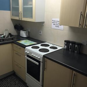 Dormitory Room Mixed