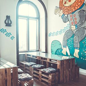 Dormitory Room Mixed