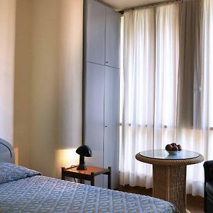 Chambre Standarde Lit Queen-Size