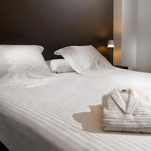 Suite à 1 Chambre à Coucher