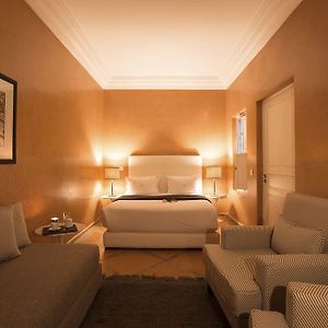 Chambre Lit Queen-Size