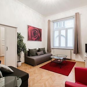 Nd 18 Apartments