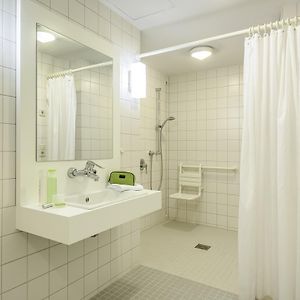 Chambre Double avec Accès aux Personnes Handicapées