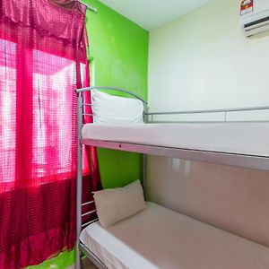Chambre Juste Pour Femmes Dortoir