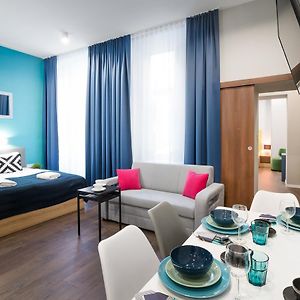 Appartement à 2 Chambres à Coucher