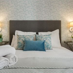 Genteel Home Picasso