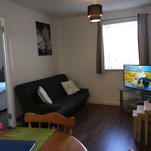 Appartement à 2 Chambres à Coucher