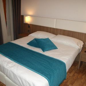 Chambre Communicante