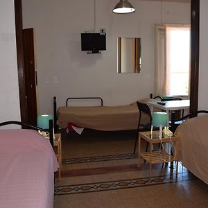 Chambre Juste Pour Femmes Dortoir