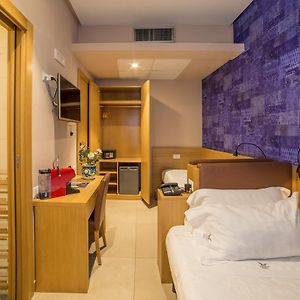 Economy  Private Bathroom Twin Room