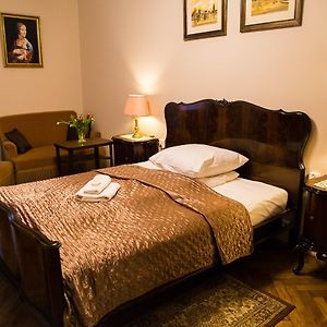 Chambre Lit Queen-Size