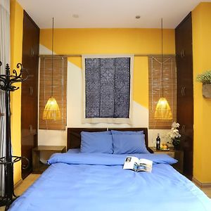 Tuti Lakeside Homestay