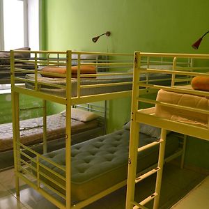 Dormitory Room Mixed