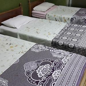Chambre Budgétée Lit King-Size