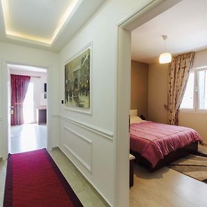 Chambre Lit Queen-Size