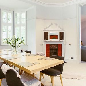 Ramsay Gardens - Grand 4-Bedroom Apartment Next To Castle
