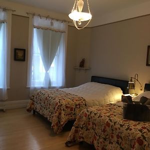 Chambre Lit Queen-Size