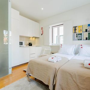 Rent4Rest Mouraria Lisbon Apartments