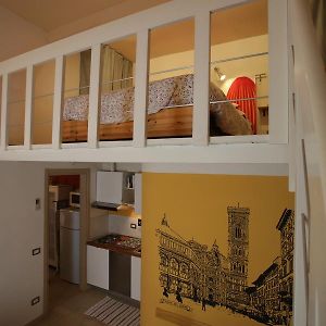 Appartement Grand à 2 Chambres à Coucher