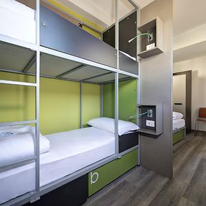 Chambre Juste Pour Femmes Dortoir