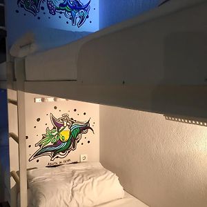Chambre Juste Pour Hommes Dortoir