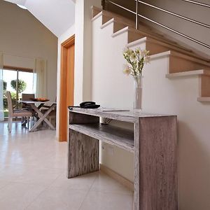 Villa à 2 Chambres à Coucher