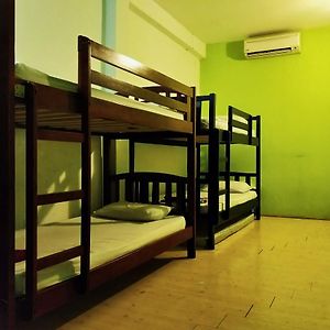 Dormitory Room Mixed