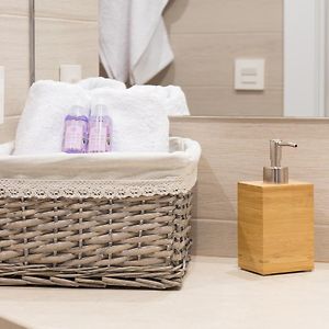 Appartement à 2 Chambres à Coucher