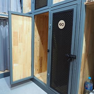 Chambre Juste Pour Femmes Dortoir